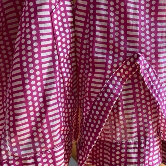 Tory Burch 
•Wild Orchid Pink
•White Sequin
•Stephanie Tunic Top 
•Size 12 - Picture 6 of 9